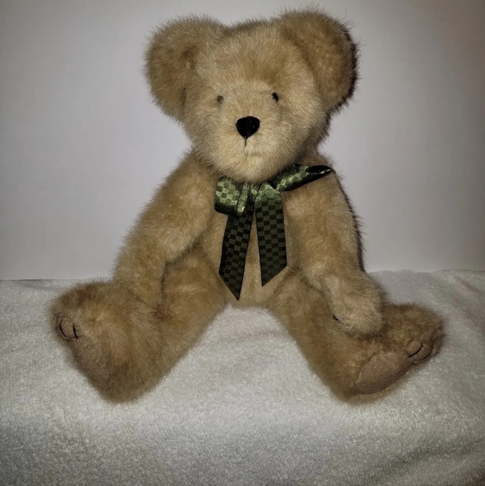 Boys vintage bear